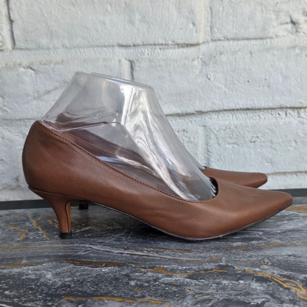Brooks Brothers Brown Leather Pointed Toe Kitten Heels - Size 7 - Excellent